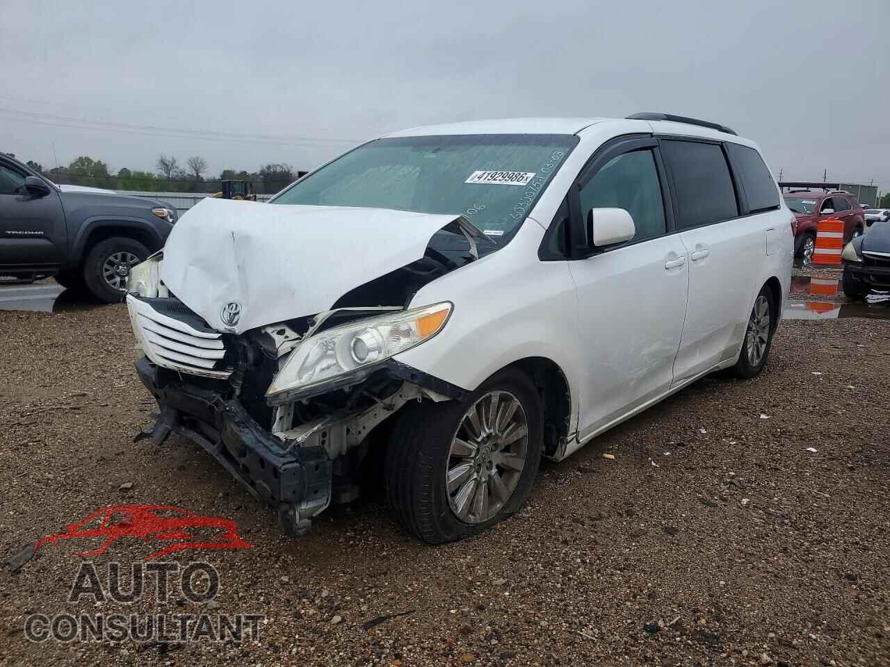 TOYOTA All Models 2015 - 5TDJK3DC8FS102706