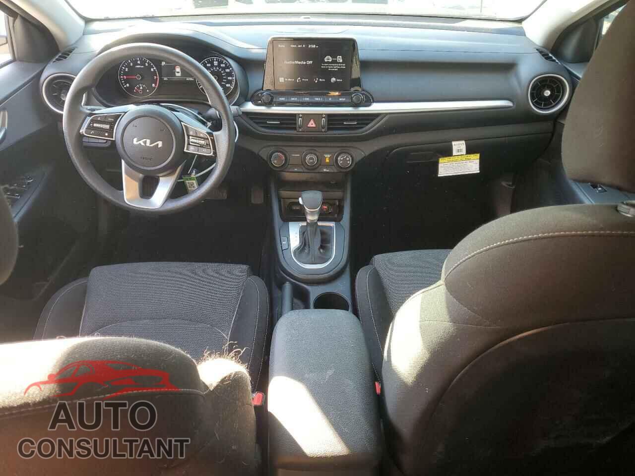 KIA FORTE 2024 - 3KPF24AD0RE733151