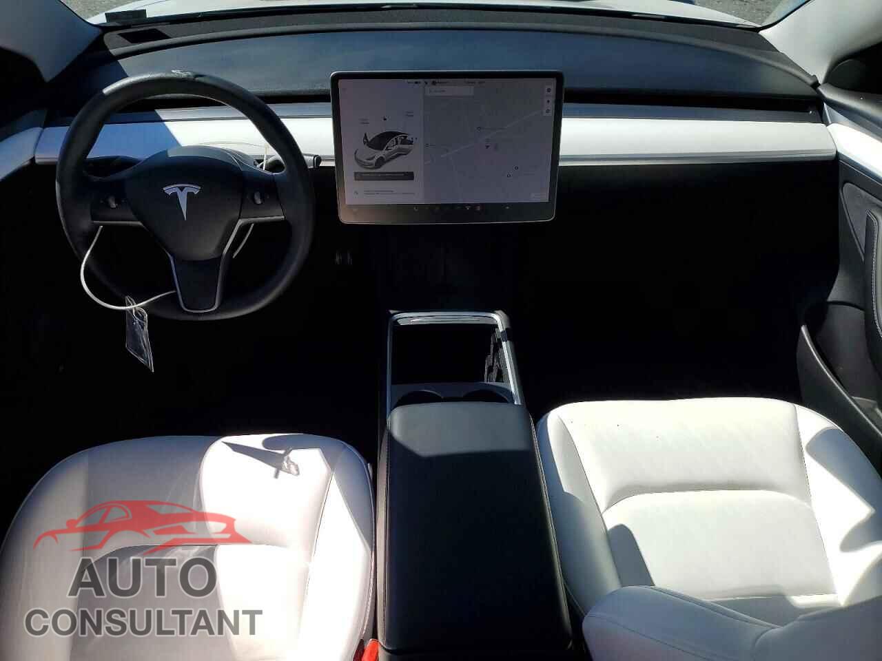 TESLA MODEL 3 2021 - 5YJ3E1EB2MF961060