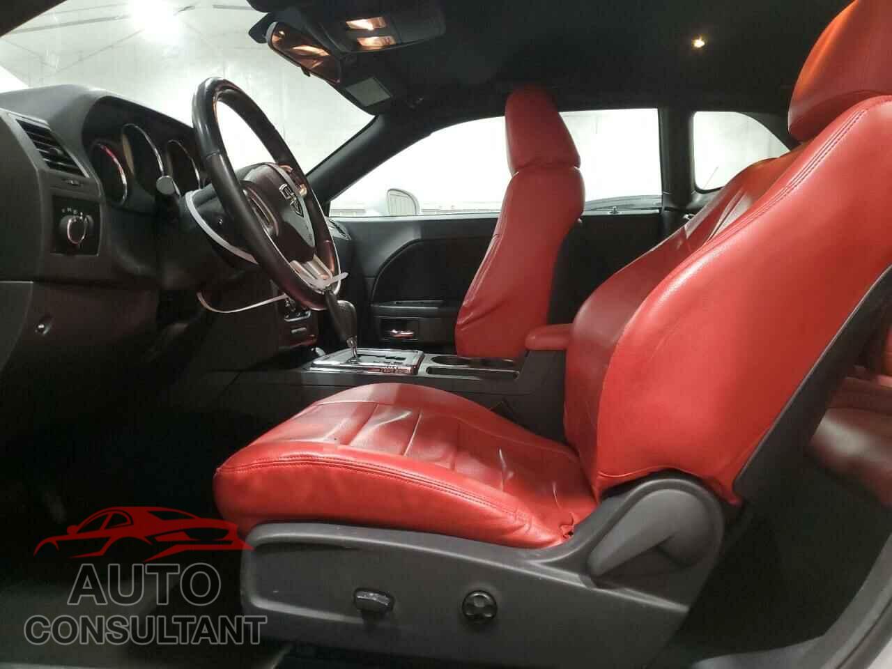 DODGE CHALLENGER 2013 - 2C3CDYAG0DH692665