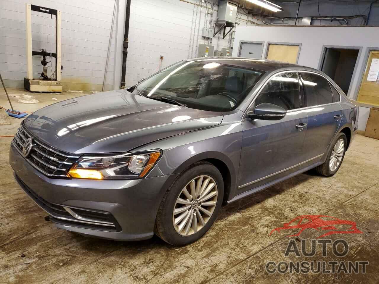 VOLKSWAGEN PASSAT 2017 - 1VWBT7A39HC008199