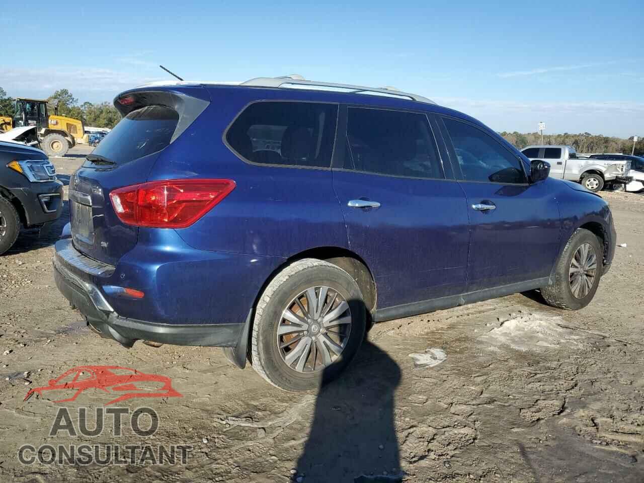 NISSAN PATHFINDER 2017 - 5N1DR2MN3HC631954