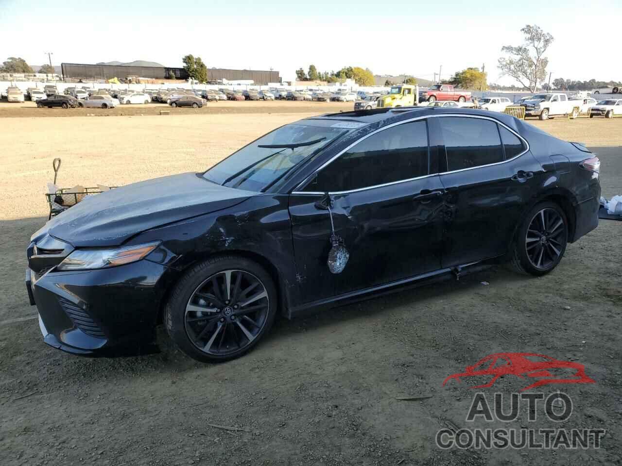 TOYOTA CAMRY 2019 - 4T1B61HK8KU853935