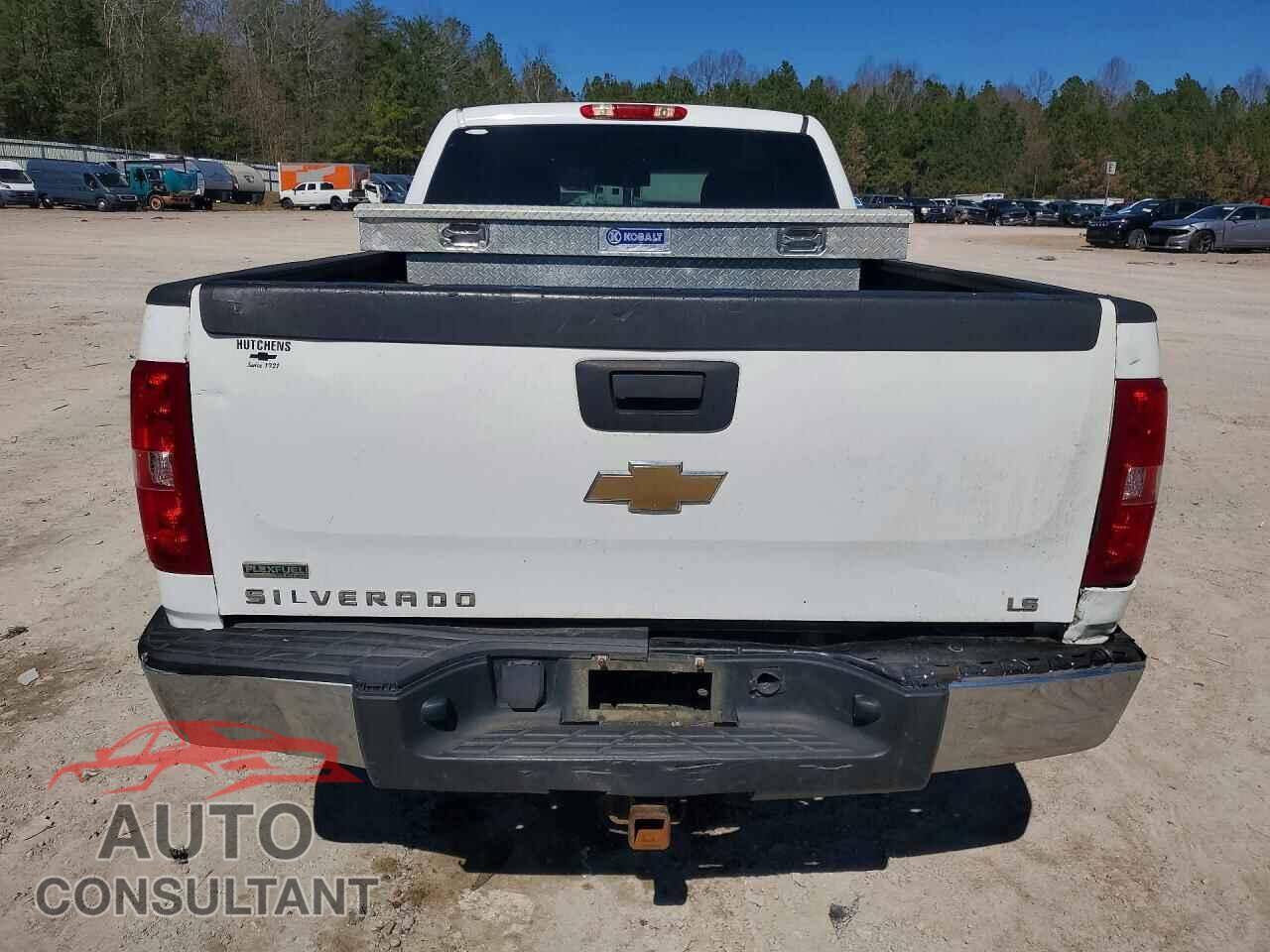 CHEVROLET SILVERADO 2011 - 1GCRCREA7BZ285010