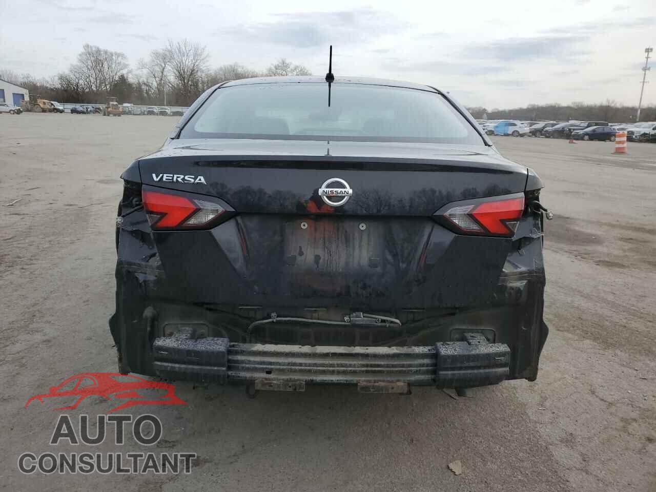 NISSAN VERSA 2020 - 3N1CN8DV8LL808545