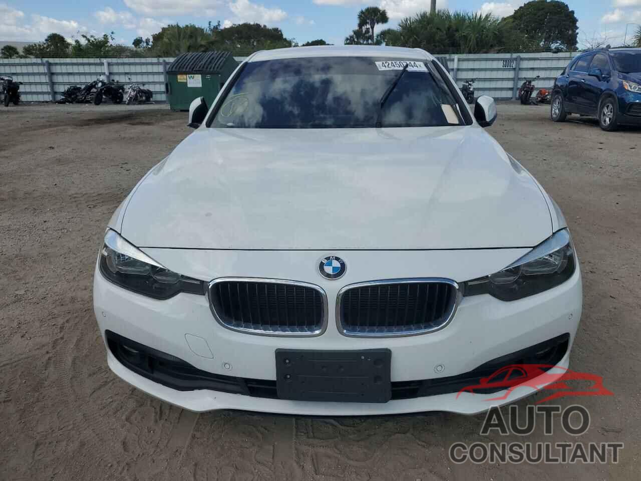 BMW 3 SERIES 2017 - WBA8A9C39HK864679