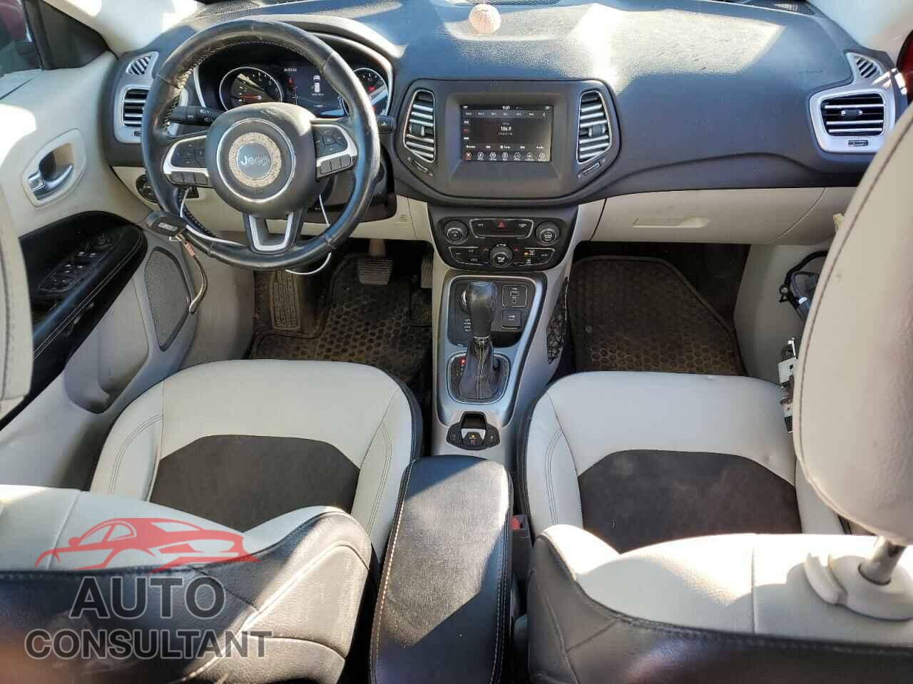 JEEP COMPASS 2018 - 3C4NJDBBXJT143048