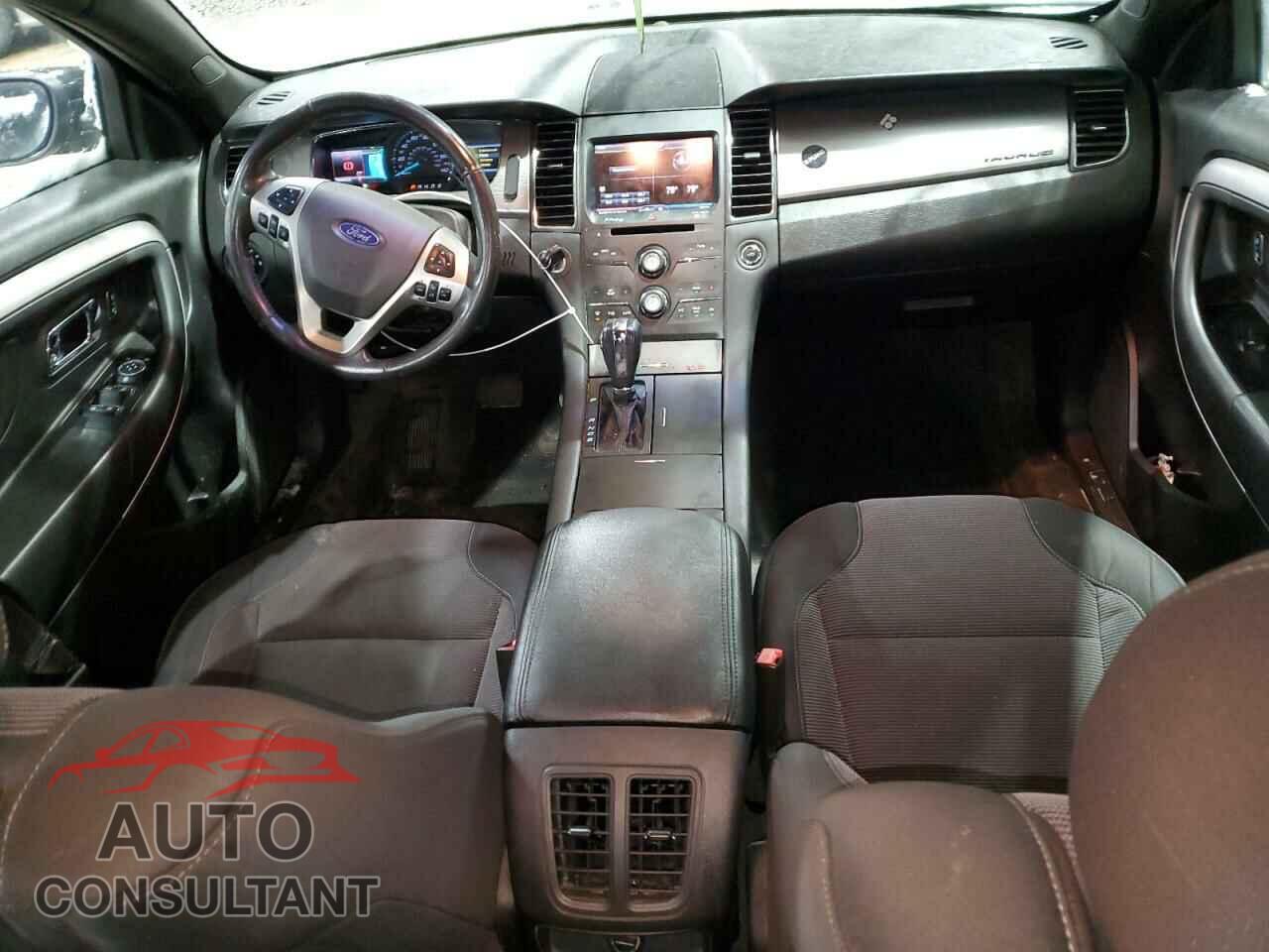FORD TAURUS 2013 - 1FAHP2E82DG133399