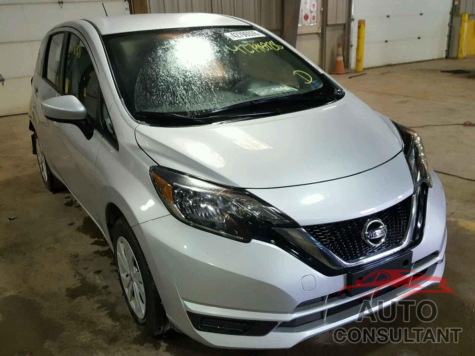 NISSAN VERSA 2018 - 3N1CE2CP0JL359195