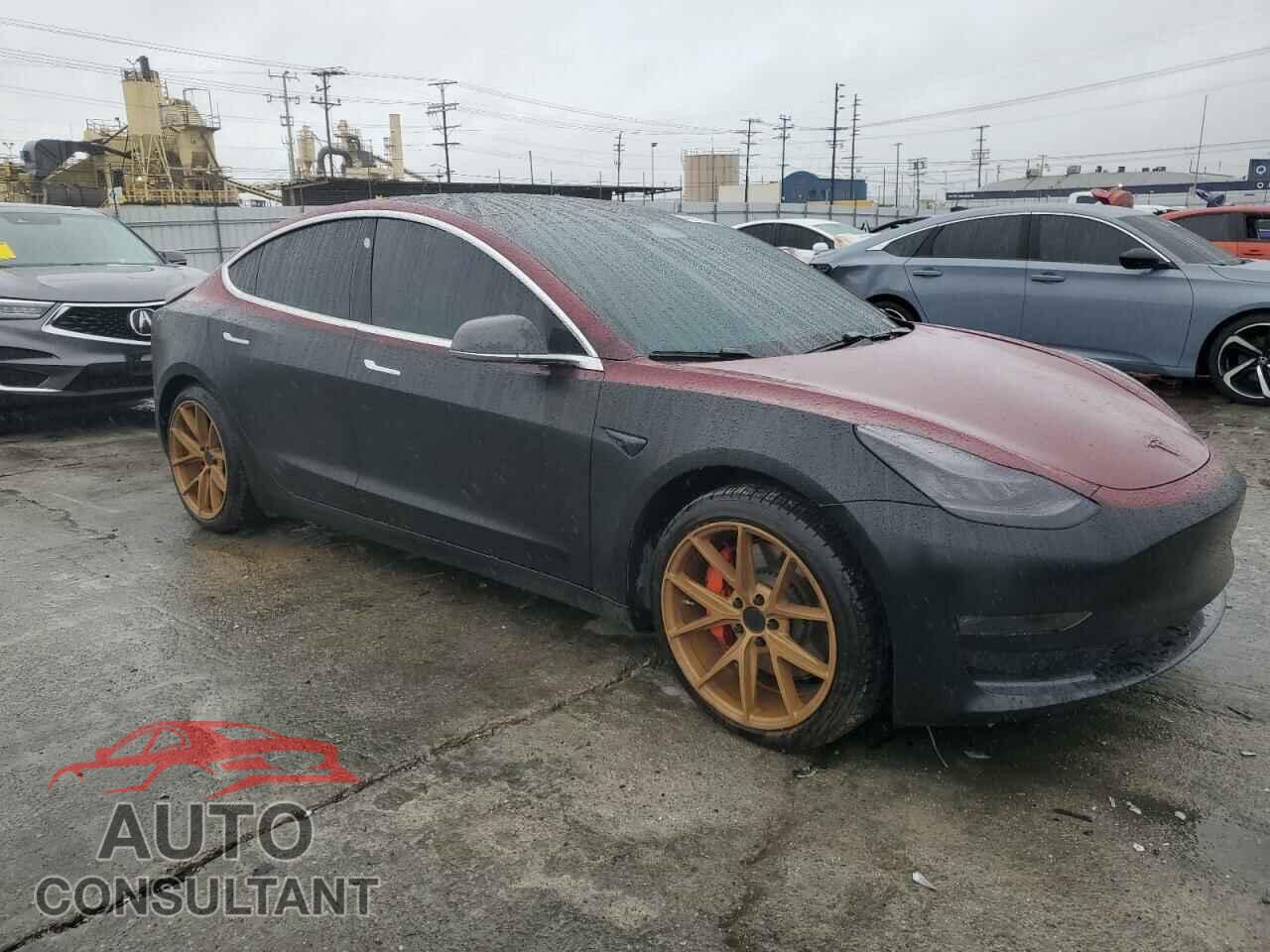 TESLA MODEL 3 2019 - 5YJ3E1EB8KF477603