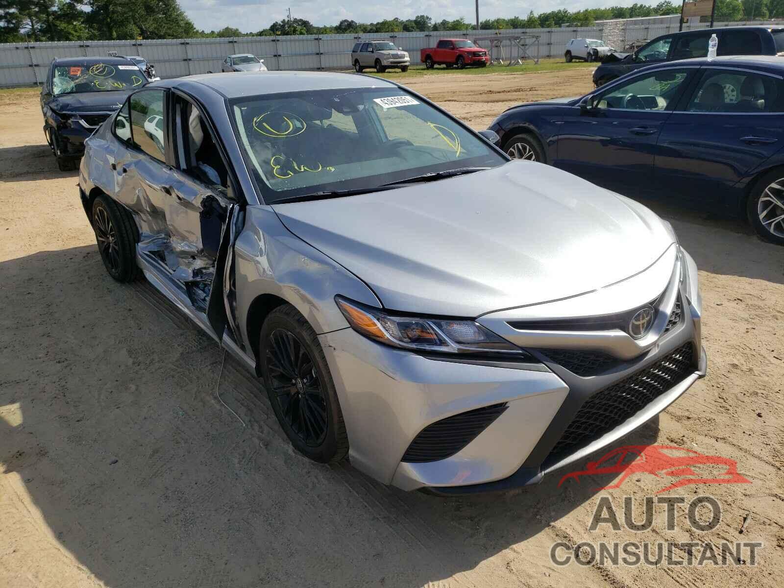 TOYOTA CAMRY 2020 - 4T1G11AK5LU399403