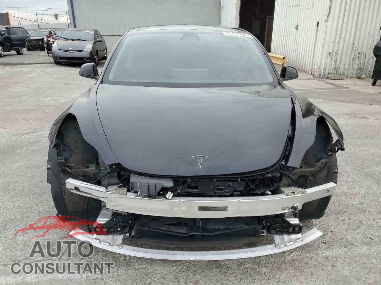 TESLA MODEL 3 2020 - 5YJ3E1EC1LF746843