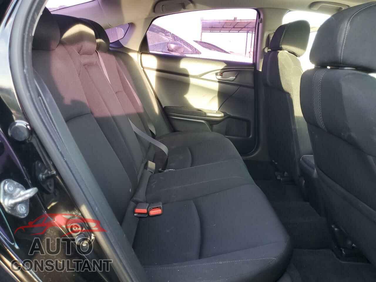 HONDA CIVIC 2018 - 2HGFC2F72JH562773
