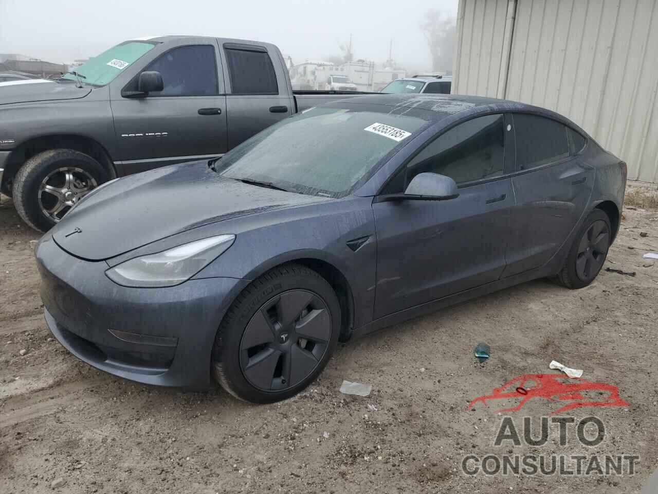 TESLA MODEL 3 2023 - 5YJ3E1EA0PF672254