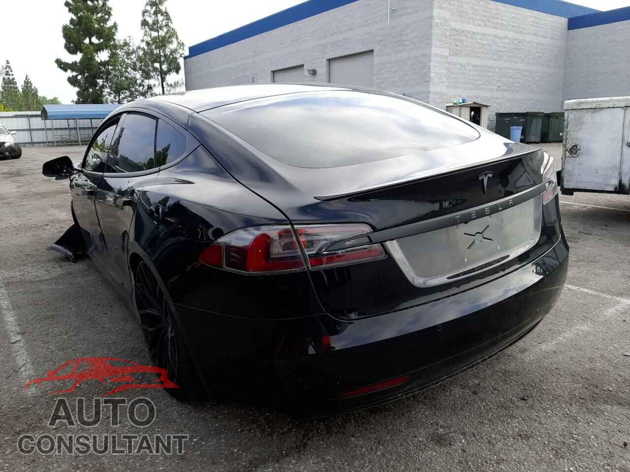 TESLA MODEL S 2020 - 5YJSA1E49LF392151