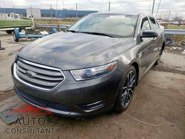 FORD TAURUS 2017 - 1FAHP2H82HG110934