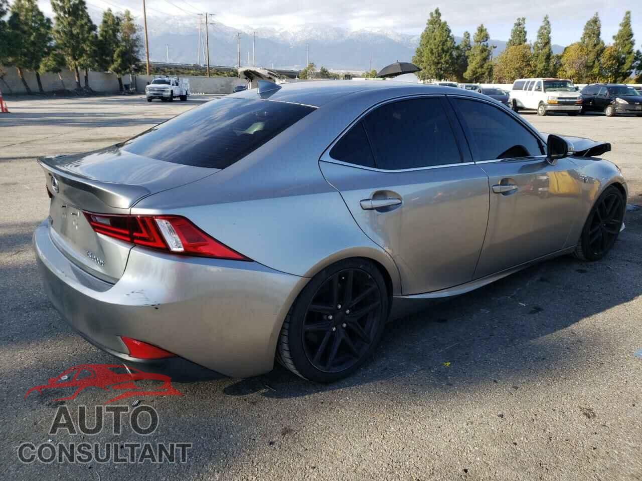 LEXUS IS 2016 - JTHBA1D24G5017385