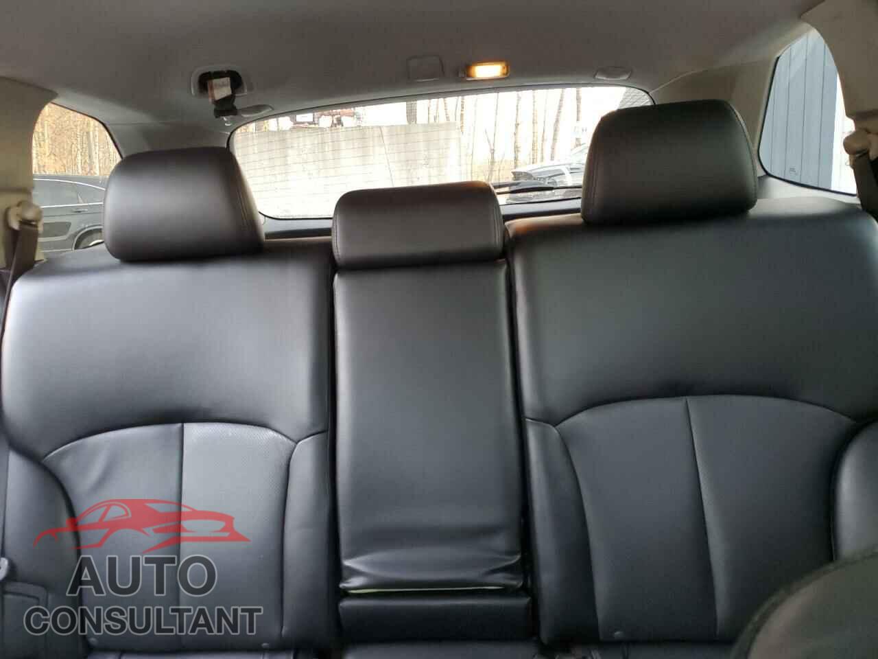 SUBARU OUTBACK 2012 - 4S4BRBLCXC3203606