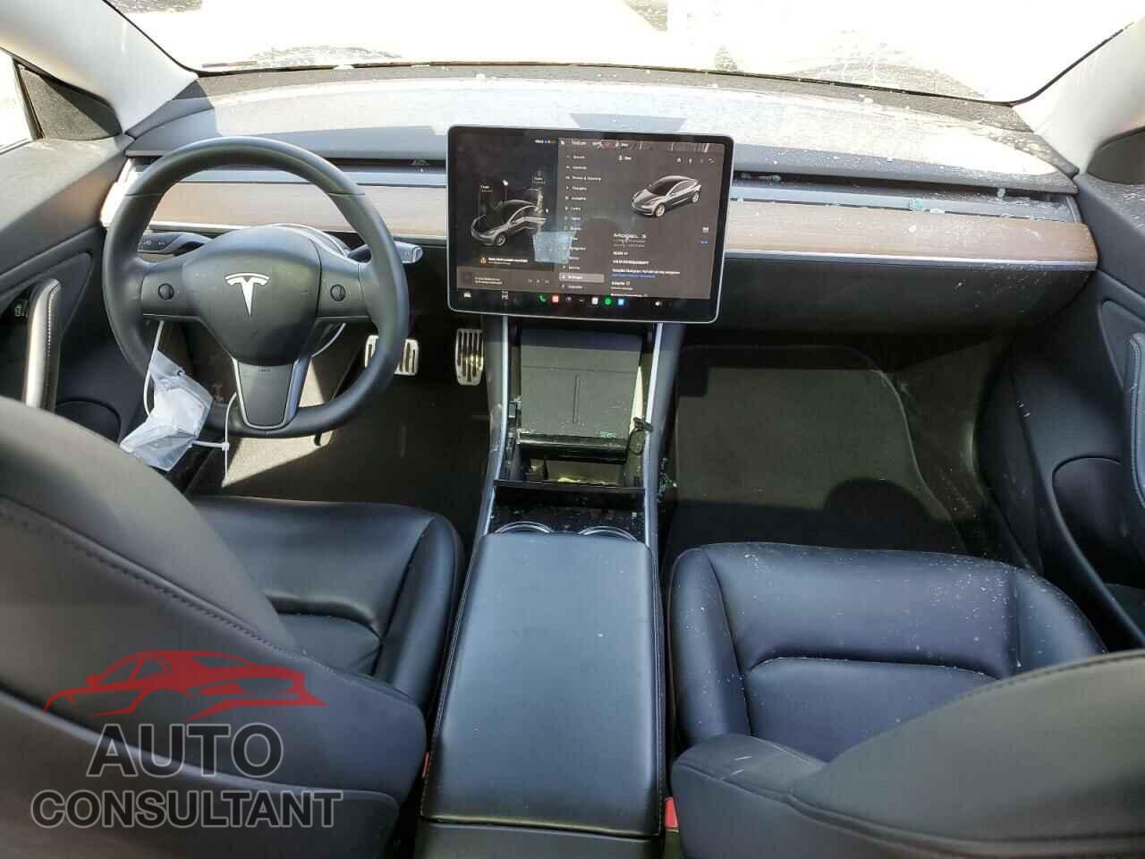 TESLA MODEL 3 2020 - 5YJ3E1EB8LF628277