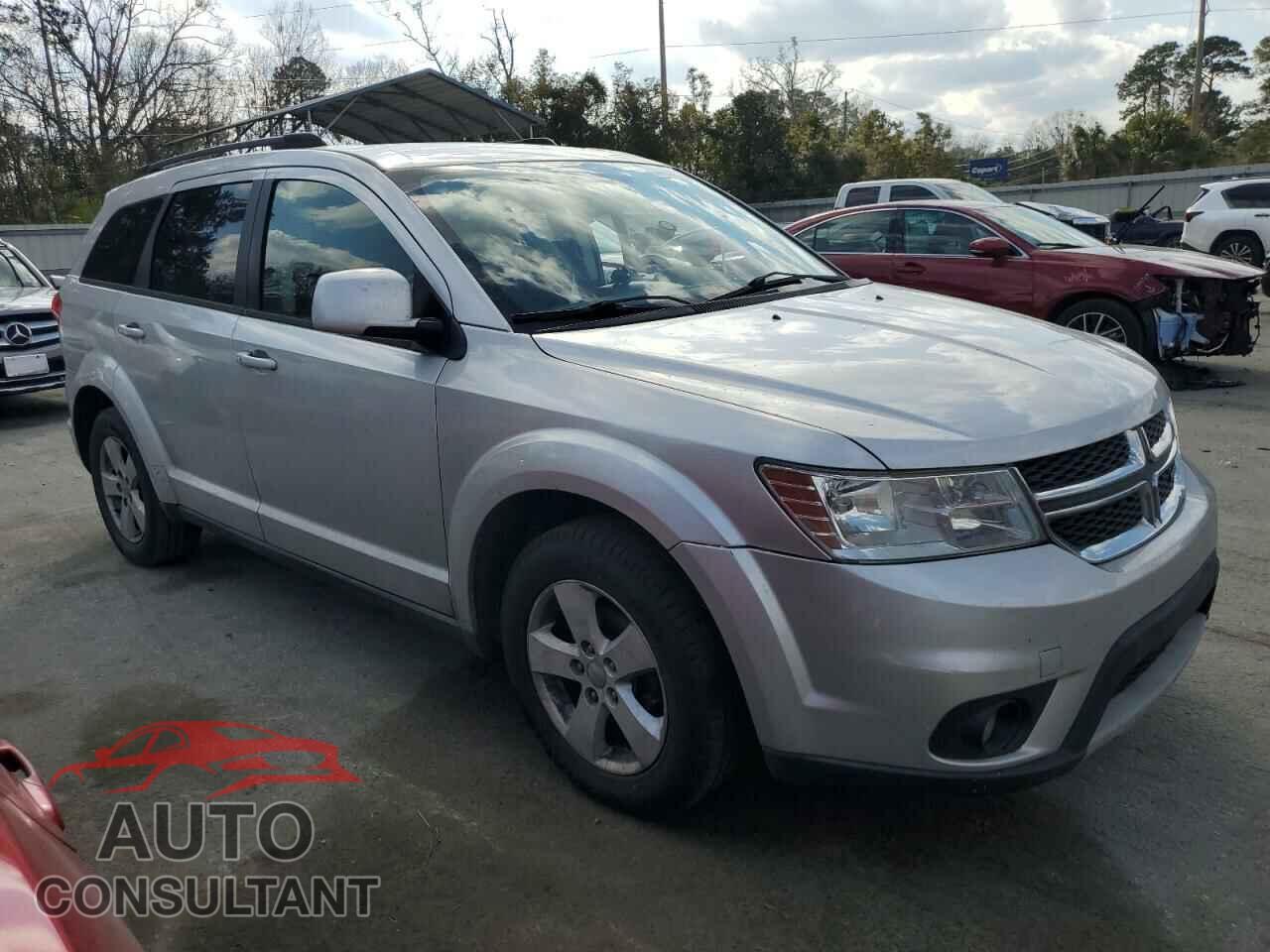 DODGE JOURNEY 2012 - 3C4PDCBG7CT143677