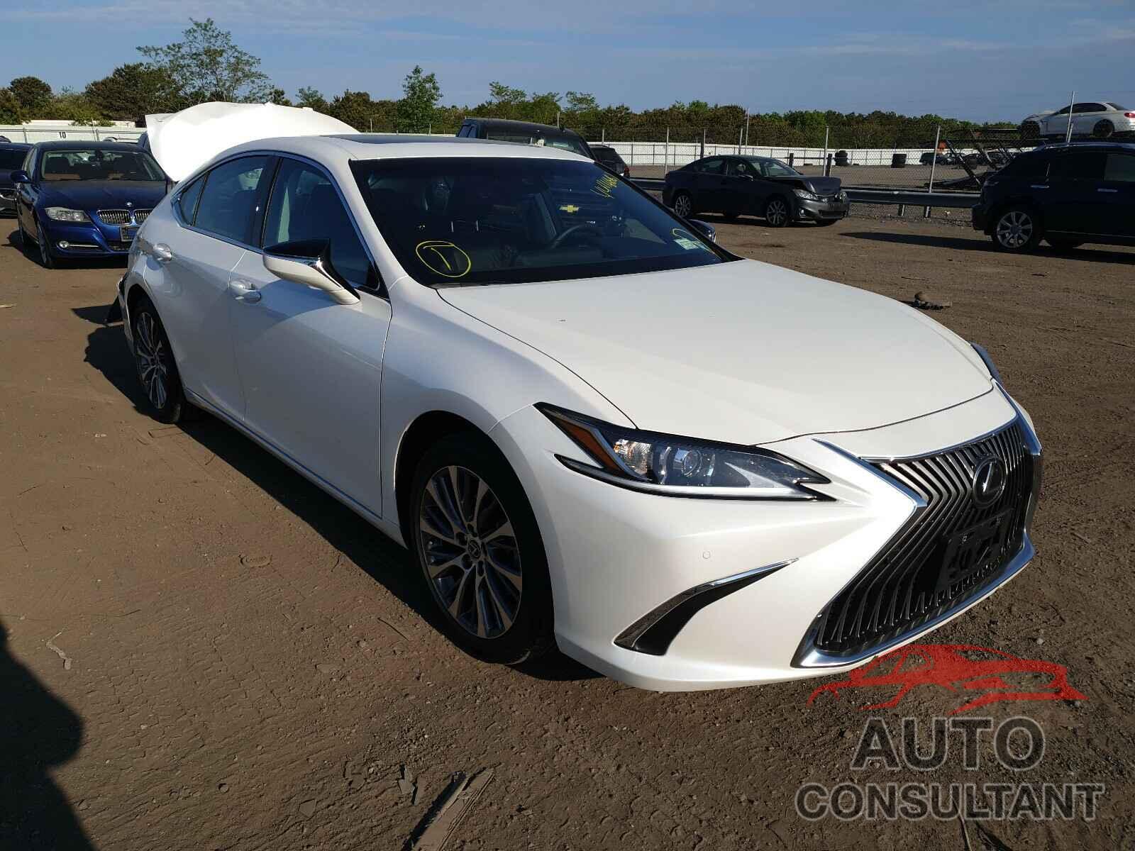 LEXUS ES350 2020 - 58ADZ1B12LU080132