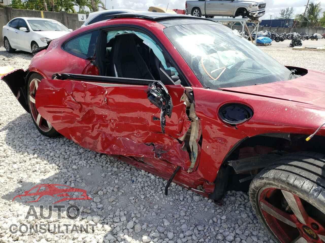 PORSCHE 911 2021 - WP0AA2A95MS205382