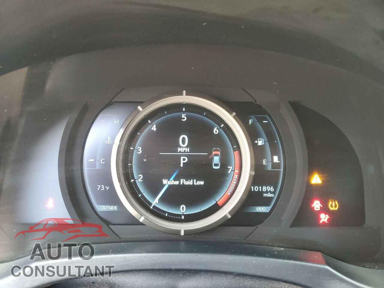 LEXUS IS 2014 - JTHBE1D24E5000376
