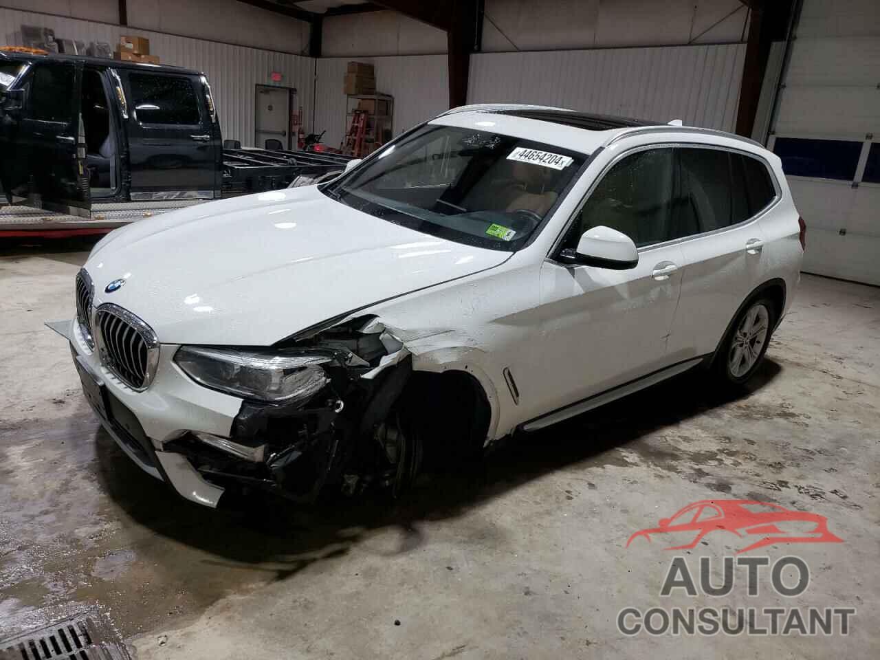 BMW X3 2019 - 5UXTR9C56KLE12490