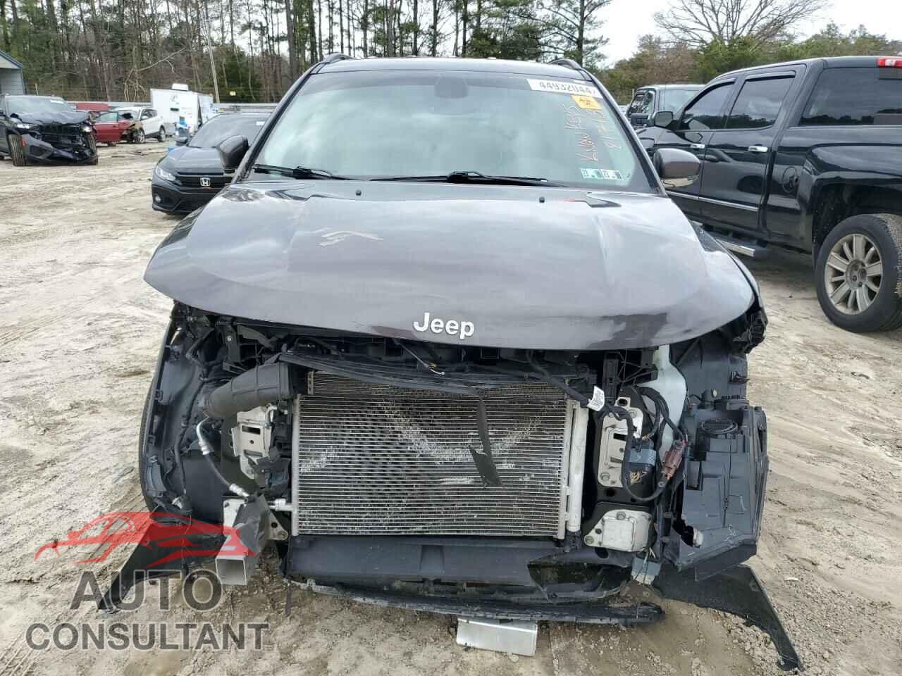 JEEP COMPASS 2020 - 3C4NJCCB4LT179670
