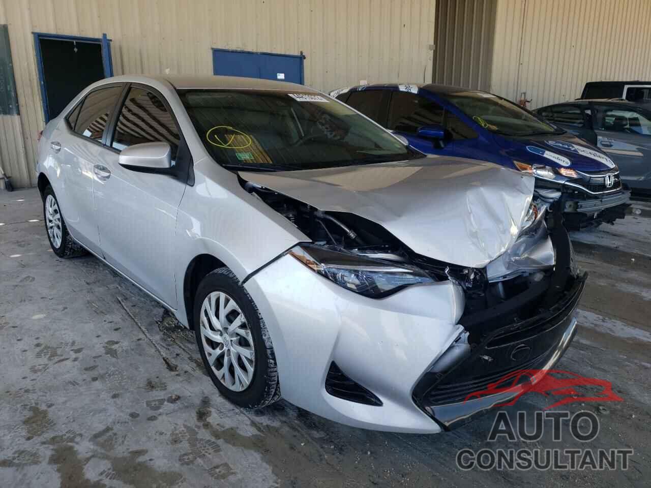 TOYOTA COROLLA 2017 - 5YFBURHE2HP700542