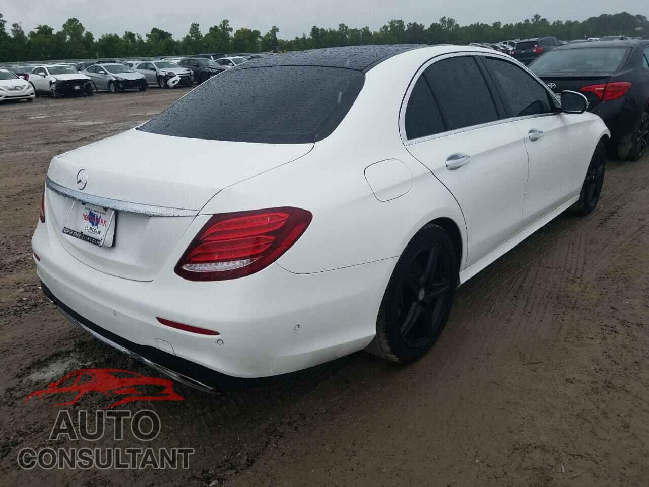MERCEDES-BENZ E CLASS 2017 - WDDZF4JB4HA030403