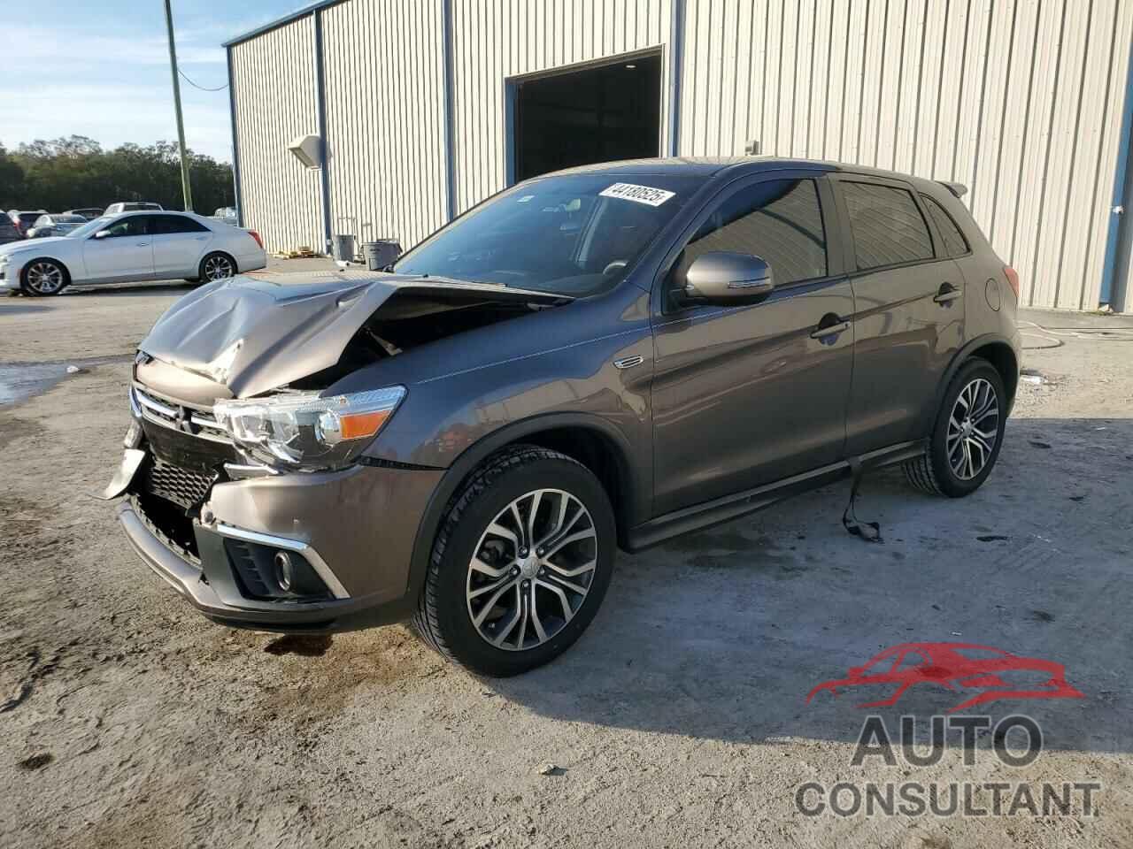 MITSUBISHI OUTLANDER 2018 - JA4AP3AU7JU023606