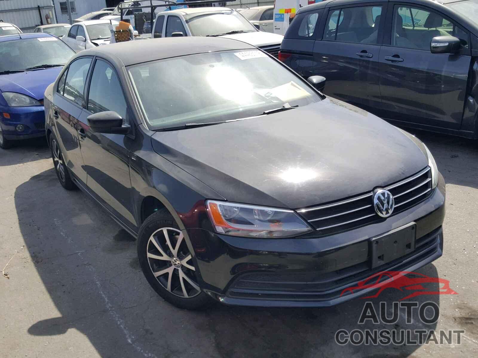 VOLKSWAGEN JETTA 2016 - 3VWD67AJ1GM299387