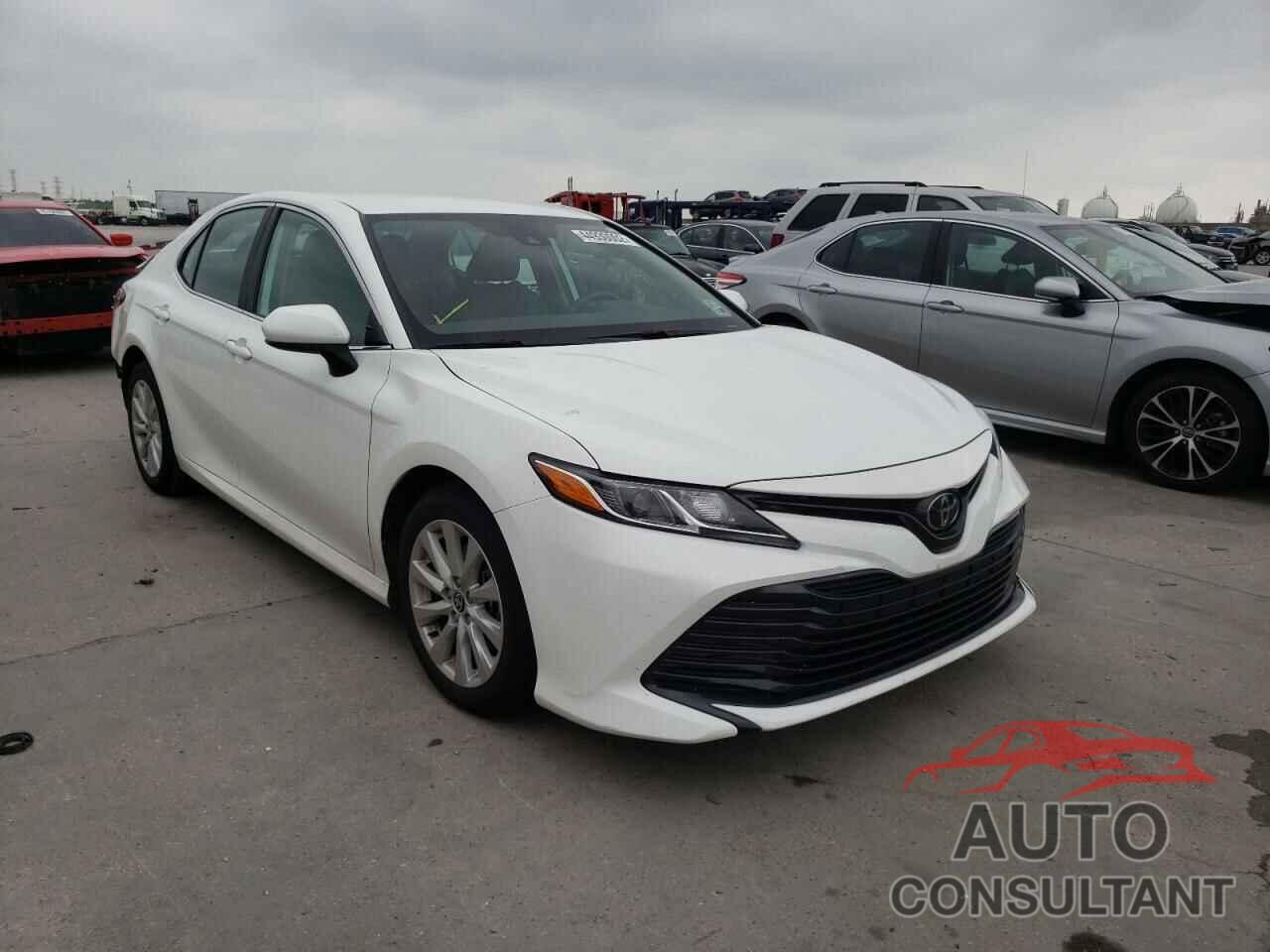 TOYOTA CAMRY 2020 - 4T1C11AK7LU399336