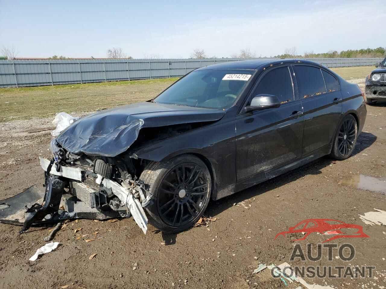 BMW 3 SERIES 2013 - WBA3B9G50DNR90036