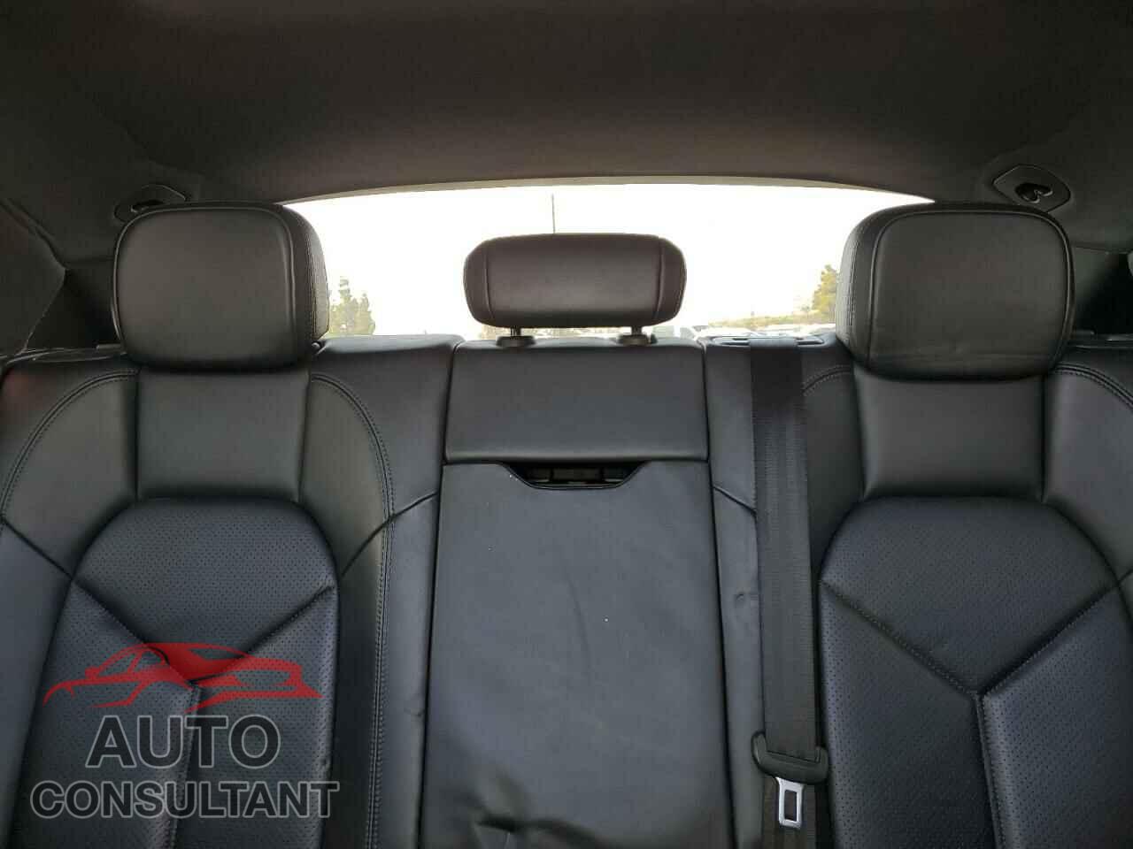 PORSCHE MACAN 2017 - WP1AA2A53HLB07088