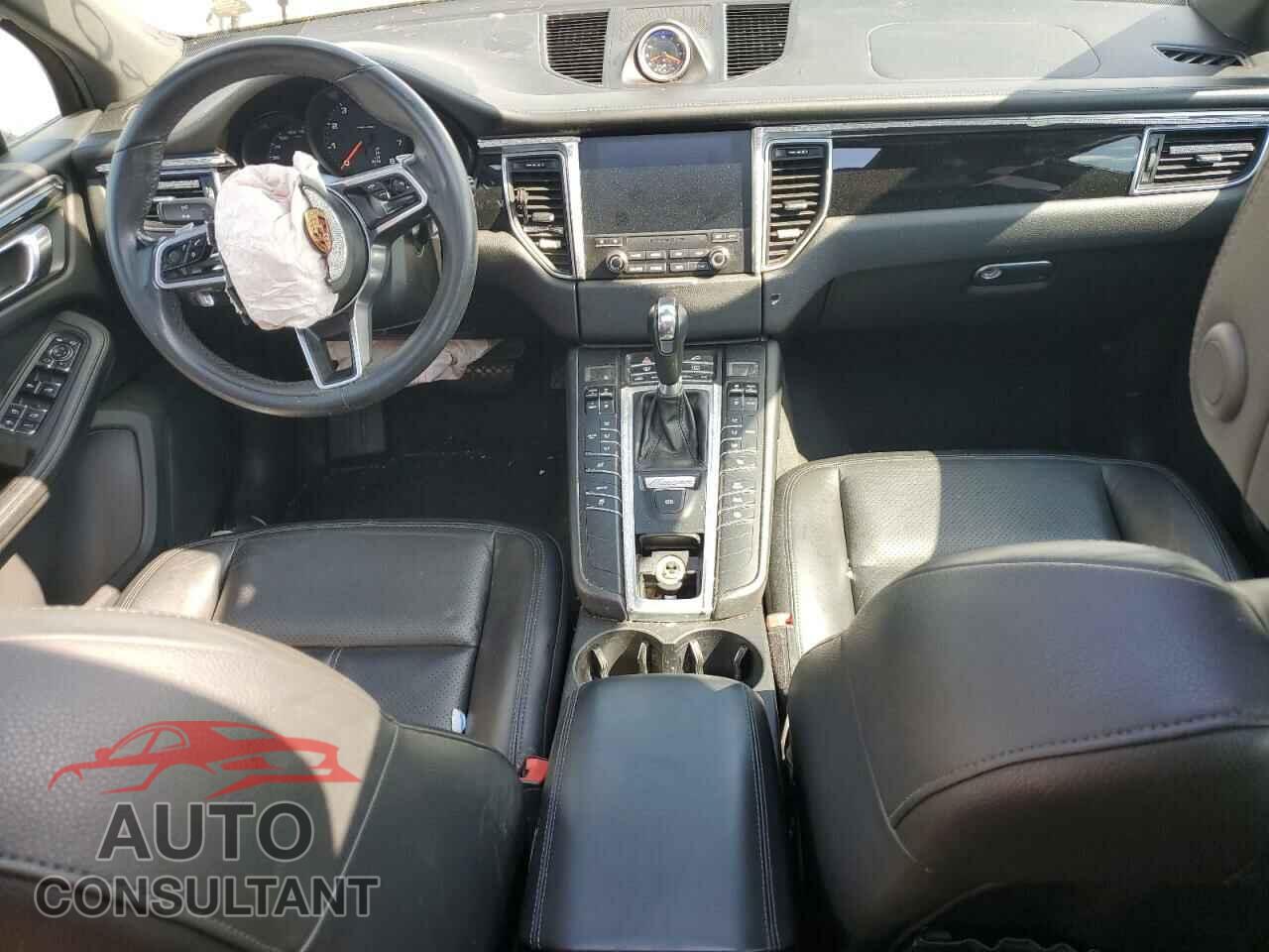 PORSCHE MACAN 2017 - WP1AA2A53HLB07088
