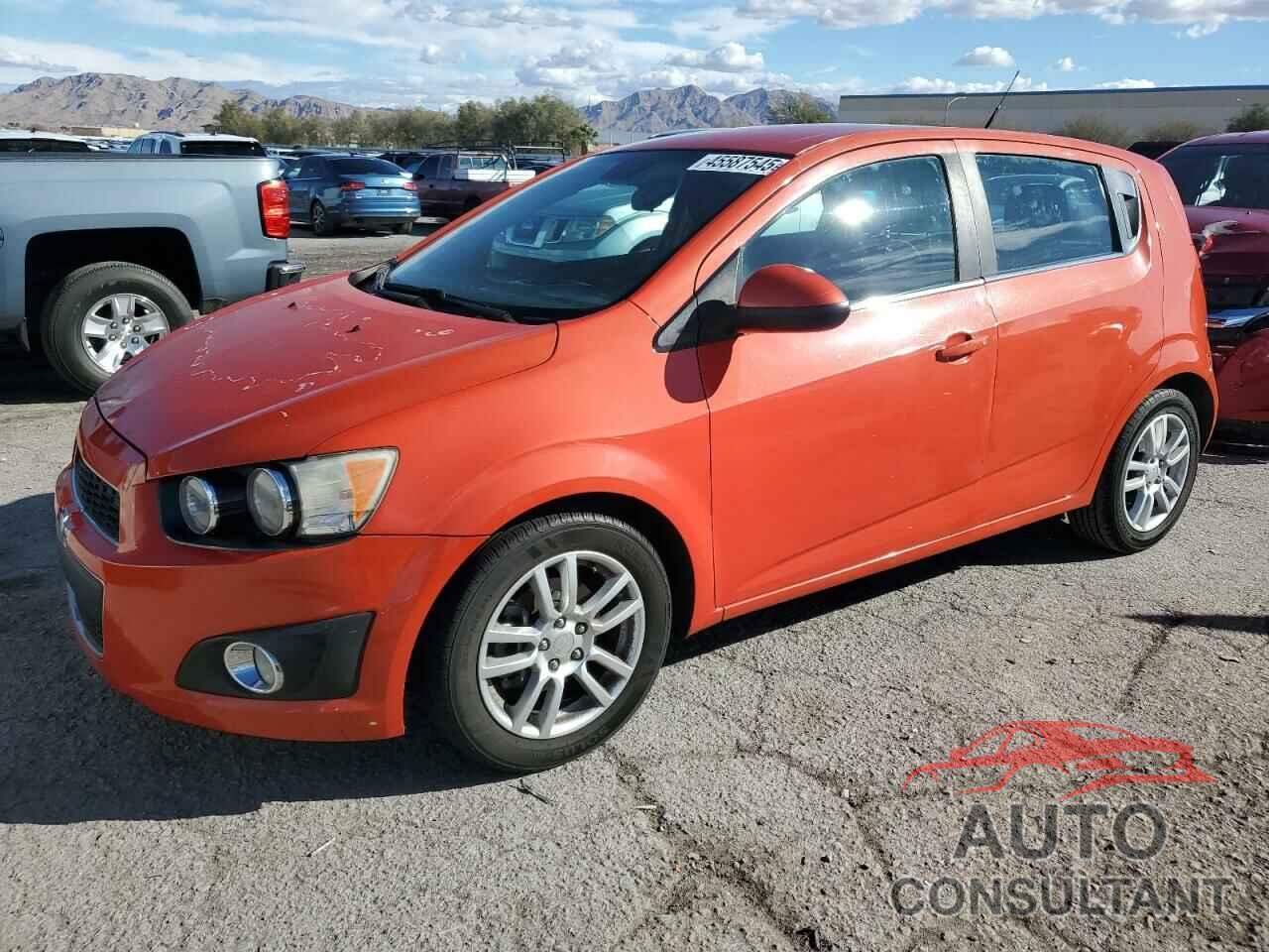 CHEVROLET SONIC 2012 - 1G1JC6SH4C4220717