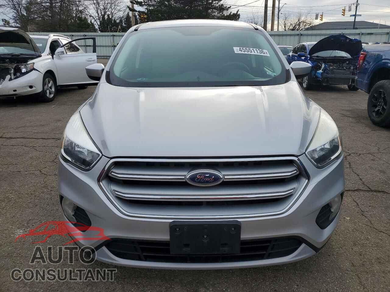 FORD ESCAPE 2017 - 1FMCU9GD7HUD78542