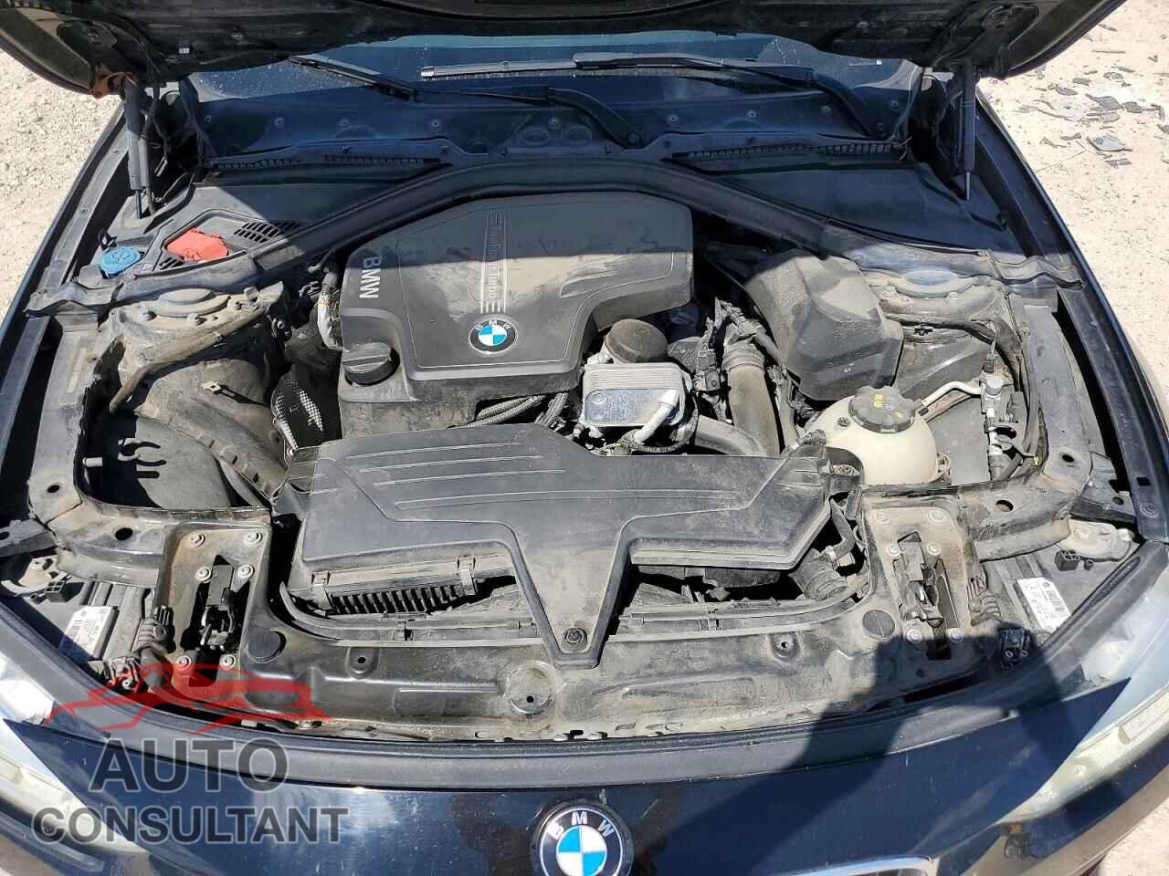 BMW 3 SERIES 2018 - WBA8A9C57JAC99963