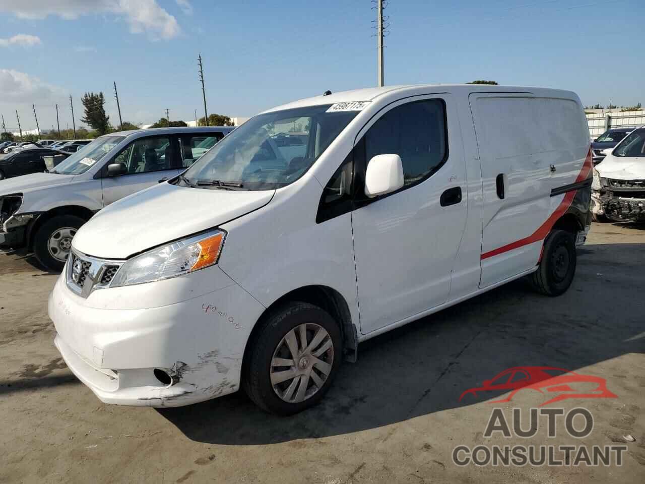 NISSAN NV 2019 - 3N6CM0KN6KK705825