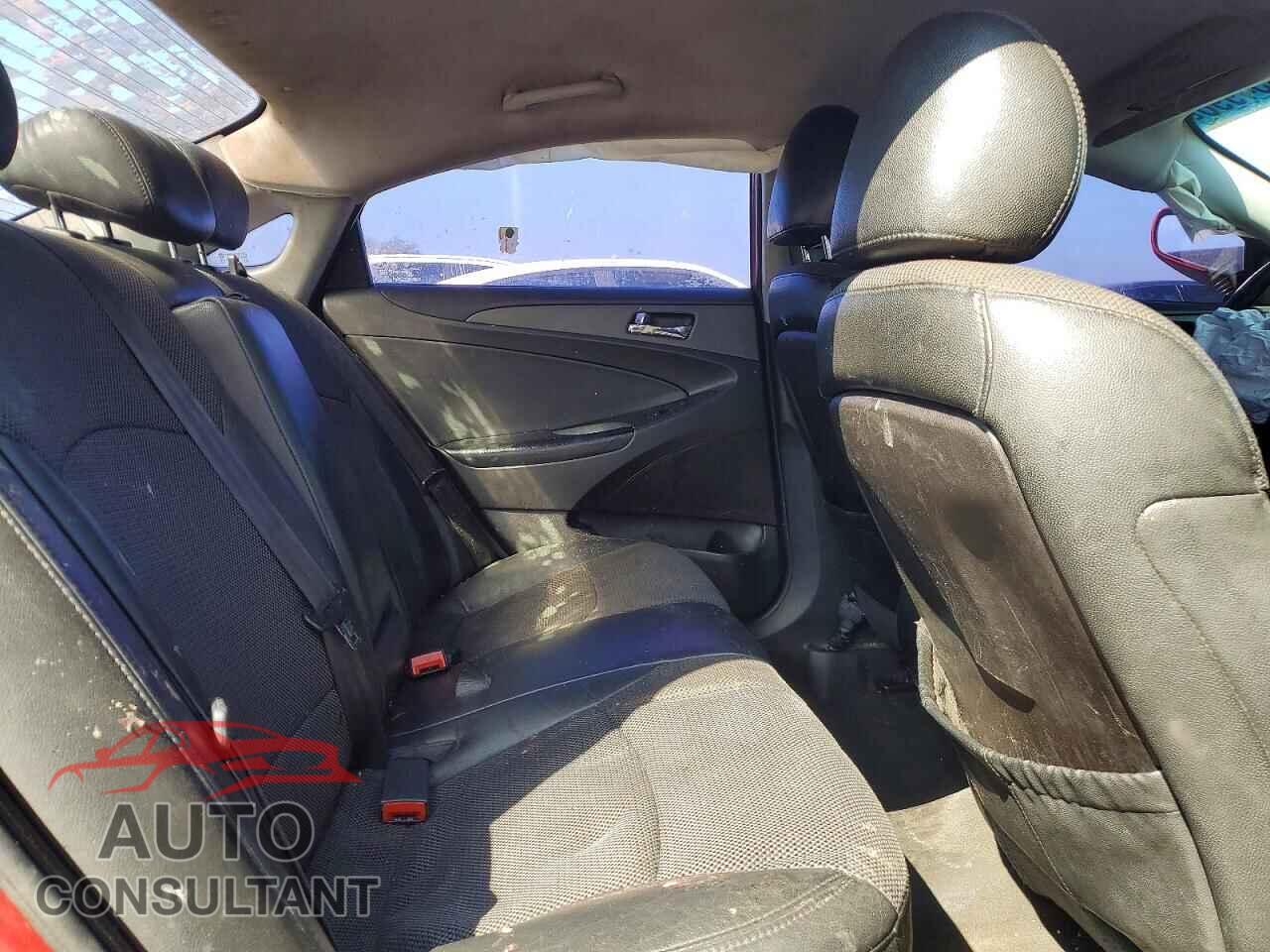 HYUNDAI SONATA 2011 - 5NPEC4AC0BH259879