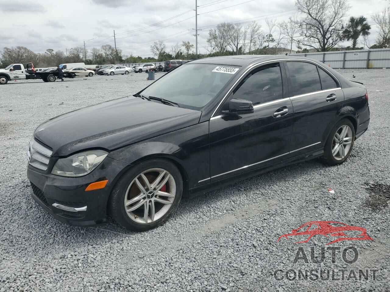 MERCEDES-BENZ C-CLASS 2013 - WDDGF4HB6DR273865