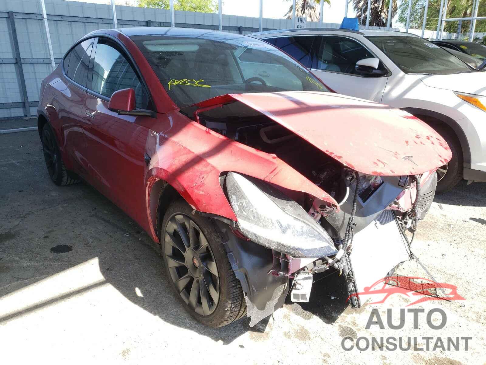 TESLA MODEL Y 2020 - 5YJYGDEE8LF058261