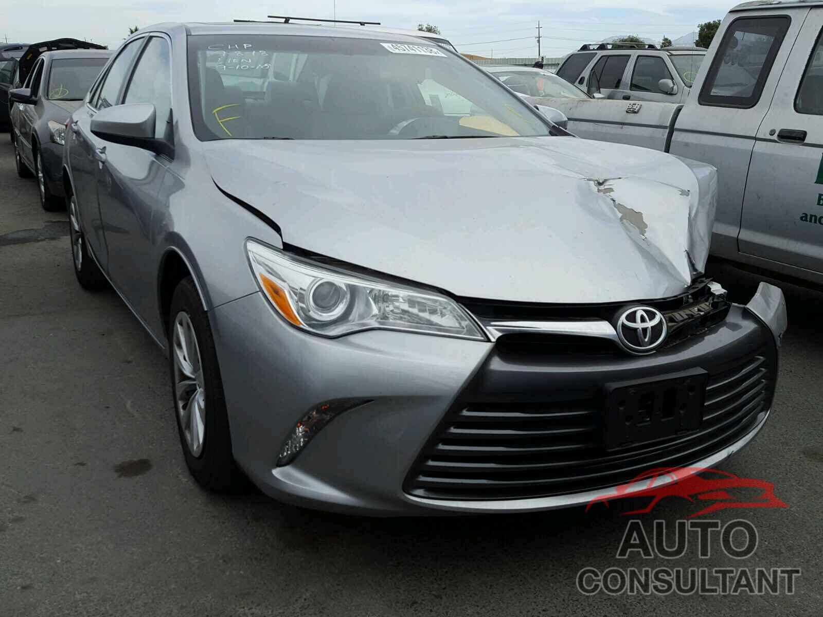 TOYOTA CAMRY 2015 - 4T4BF1FK8FR481687