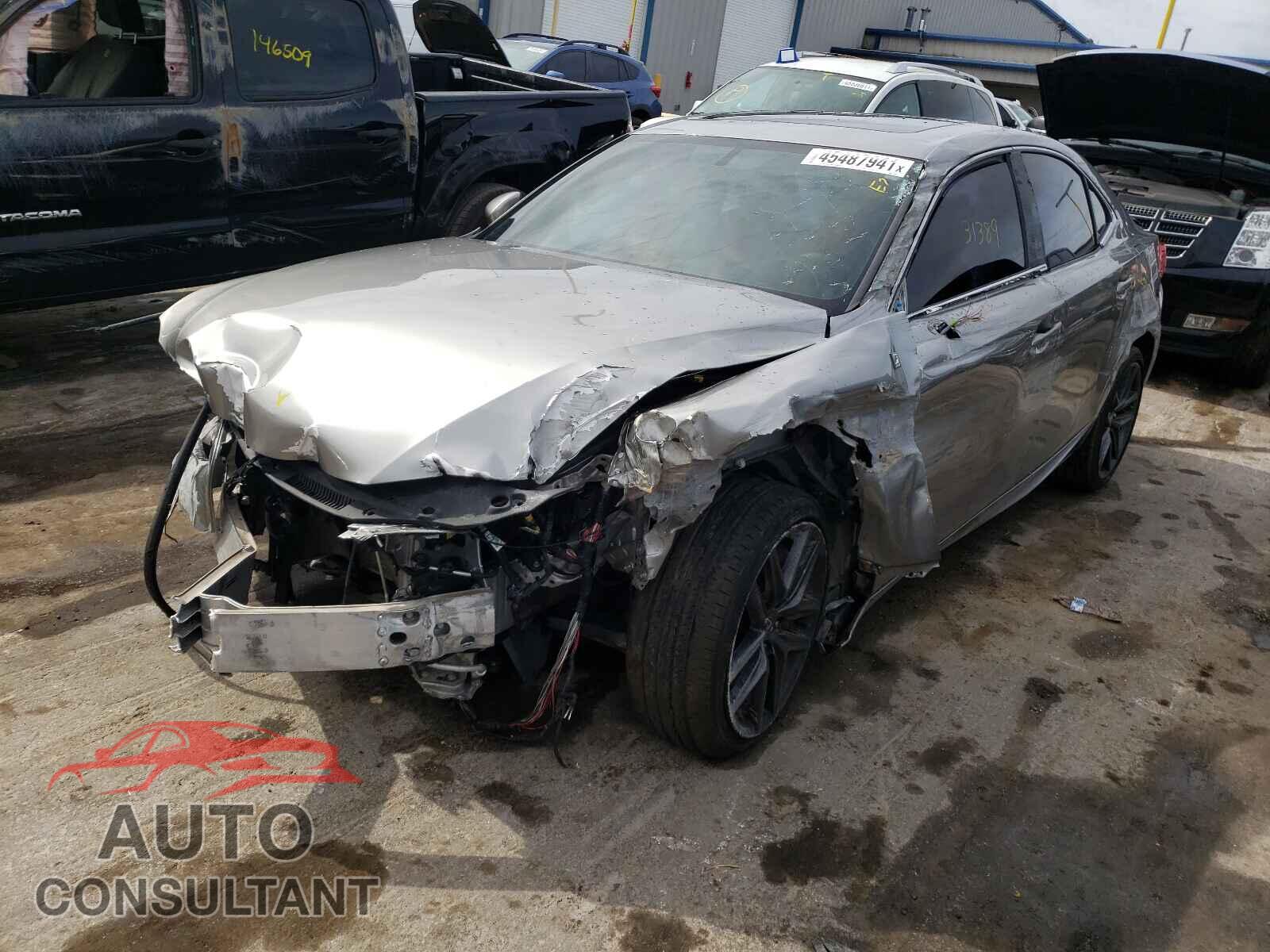 LEXUS IS 2016 - JTHBA1D24G5027642