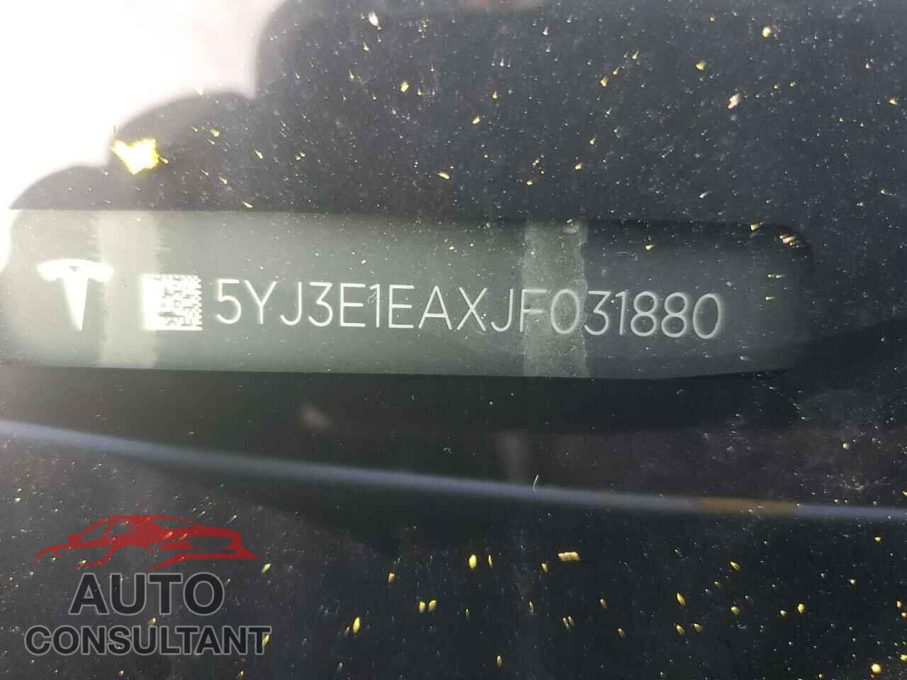 TESLA MODEL 3 2018 - 5YJ3E1EAXJF031880