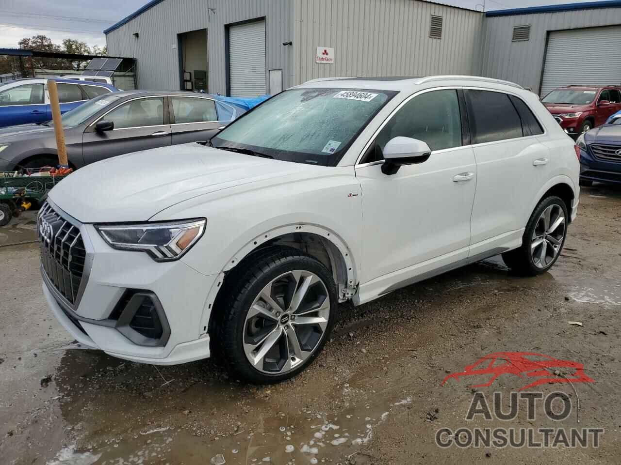 AUDI Q3 2021 - WA1EECF3XM1069511