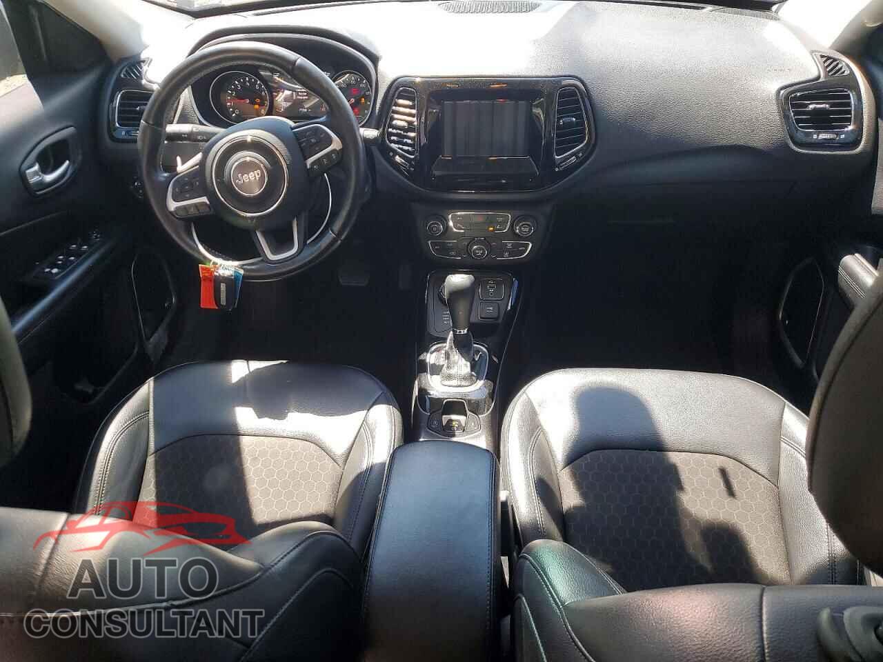 JEEP COMPASS 2021 - 3C4NJDBB0MT593456
