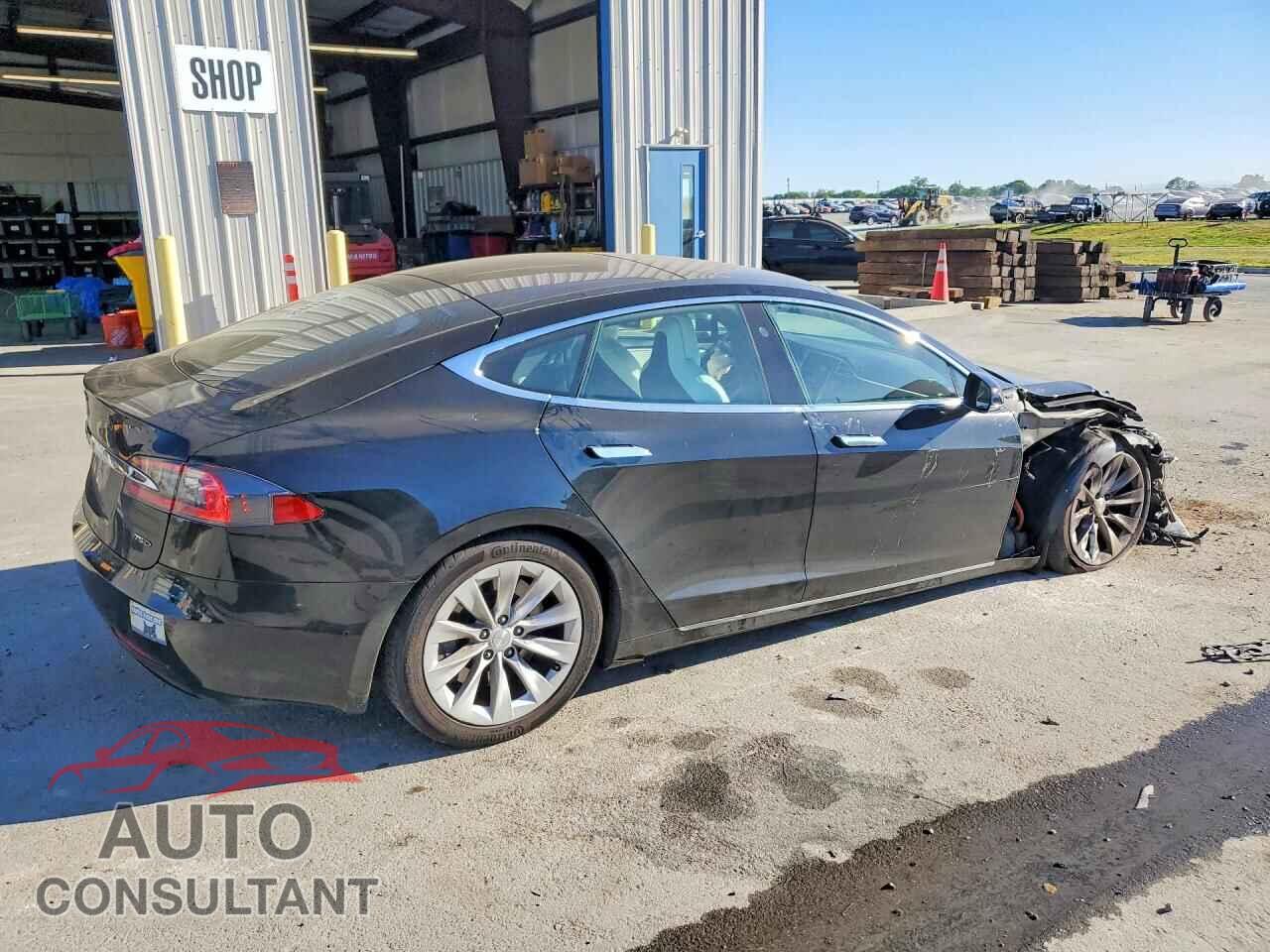 TESLA MODEL S 2017 - 5YJSA1E25HF232161
